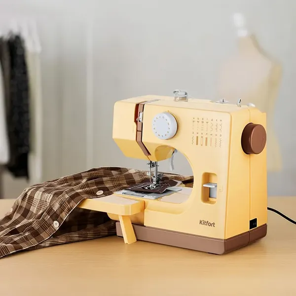 Изображение товара Швейная машина Kitfort КТ-9930