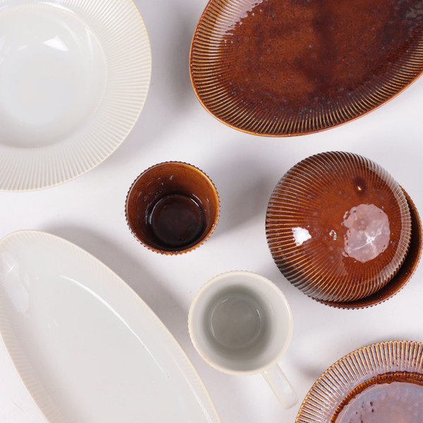 Изображение товара Блюдо AksHome Aurora d25.5x3см (фарфор/каштановый)