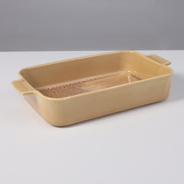 Изображение товара Форма для запекания AksHome Stria 22.5x36.2x7см (фарфор/пшеничный)