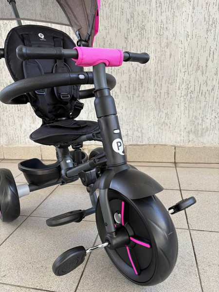 Изображение товара Трехколесный велосипед с ручкой QPlay Star1GV (серо-розовый)