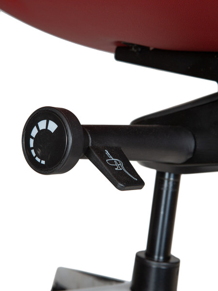 Изображение товара Кресло офисное Norden Neo / HD-2218-6 H (красная кожа/алюминиевая база)