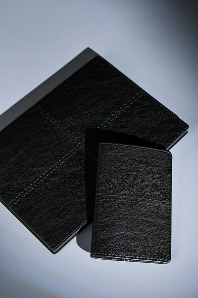 Изображение товара Набор канцелярский подарочный Escalada Шеврет / 70557 (черный)