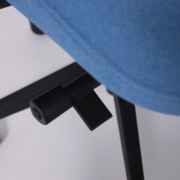 Изображение товара Кресло офисное AksHome Dynamic (серый/синий/черный полиамид)