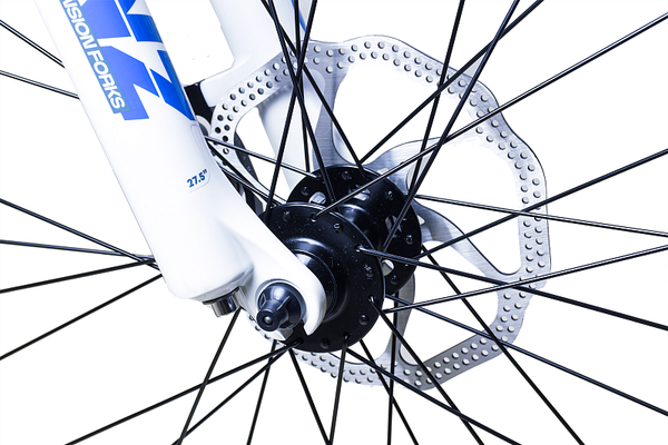 Изображение товара Велосипед STARK Router 27.3 HD 2024 (16, белый металлик/синий, разобранный, в коробке)