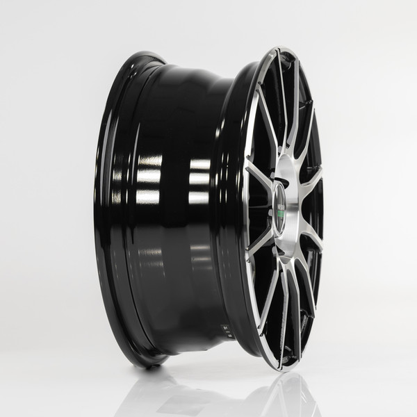 Изображение товара Литой диск Megami MGM-35 15x6" 4x100мм DIA 60.1мм ET 36мм BKF