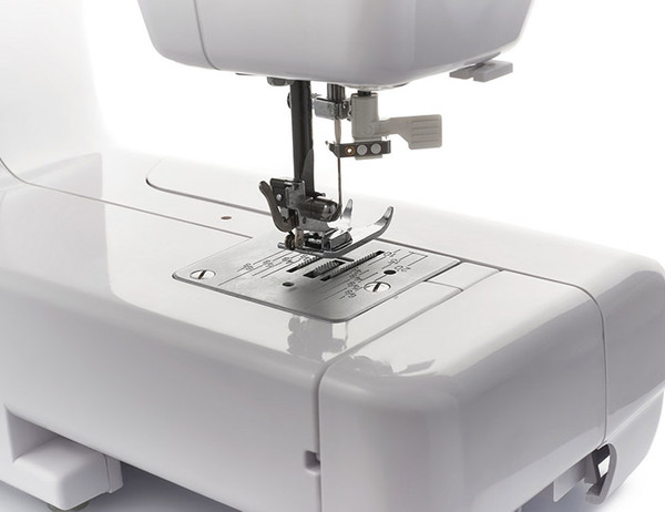 Изображение товара Швейная машина Chayka 425M