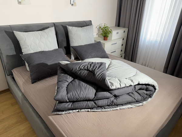 Изображение товара Подушка для сна Angellini Монохром / 5с05дп 50x70 (серый)