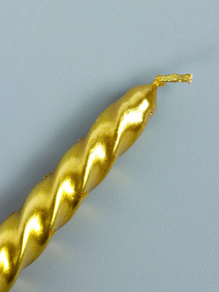 Изображение товара Набор свечей Дарим Красиво Витые / 9814731 (2шт, золотой металлик)