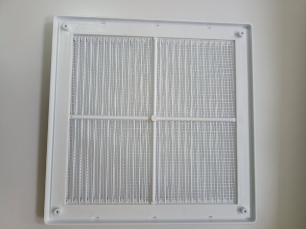 Изображение товара Решетка вентиляционная Ventale PS пластиковая в рамке с сеткой 150x150 (белый)