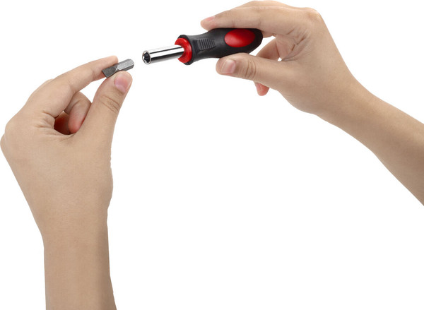 Изображение товара Универсальный набор инструментов Грандмастер 671330 (12пр)