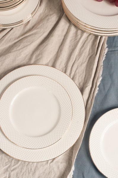 Изображение товара Тарелка столовая обеденная JEWEL Адель ПС0018-33Т (золото)