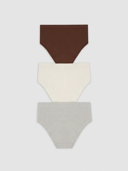 Изображение товара Комплект женских трусов Mark Formelle 412532-3 (р.106, цветочная роса)