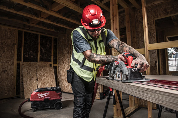Изображение товара Дисковая пила Milwaukee M18FCS66GR3-0 (4933493491)