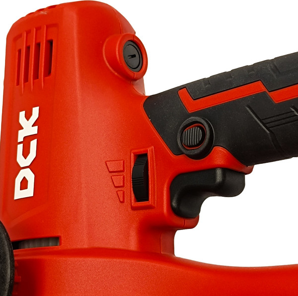 Изображение товара Эксцентриковая шлифовальная машина DCK KSF02-180