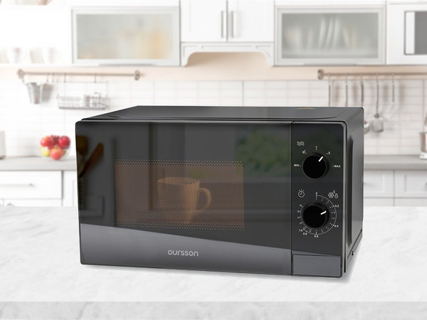 Изображение товара Микроволновая печь Oursson MM2013B/BL