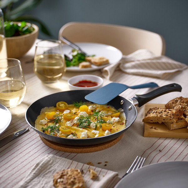 Изображение товара Сковорода Ikea Таггай 405.811.53 (черный)