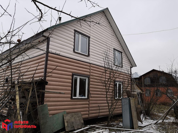 Изображение товара Сайдинг Альта-профиль Blockhouse Люкс BH-01 (3.1x0.2м, орех)