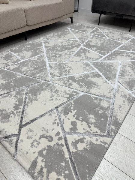 Изображение товара Ковер Radjab Carpet Амальфи Прямоугольник 01518B / 13615 (1.6x3, C.Grey/Antrasit)