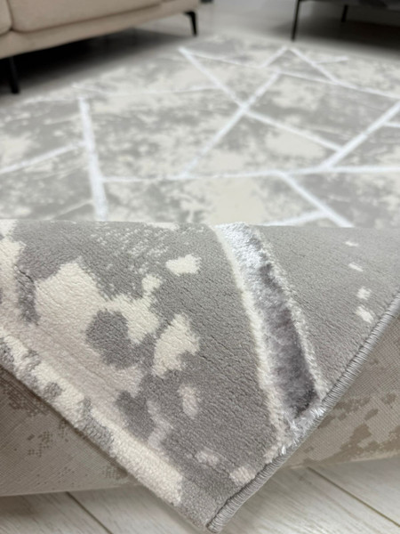 Изображение товара Ковер Radjab Carpet Амальфи Прямоугольник 01518B / 13615 (1.6x3, C.Grey/Antrasit)