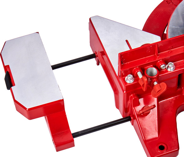 Изображение товара Торцовочная пила Elitech ПТ 825К (204037)