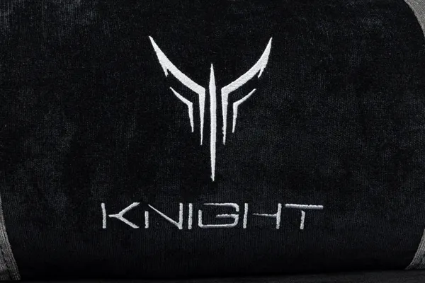 Изображение товара Кресло геймерское Бюрократ Knight Flame (черный/серый)