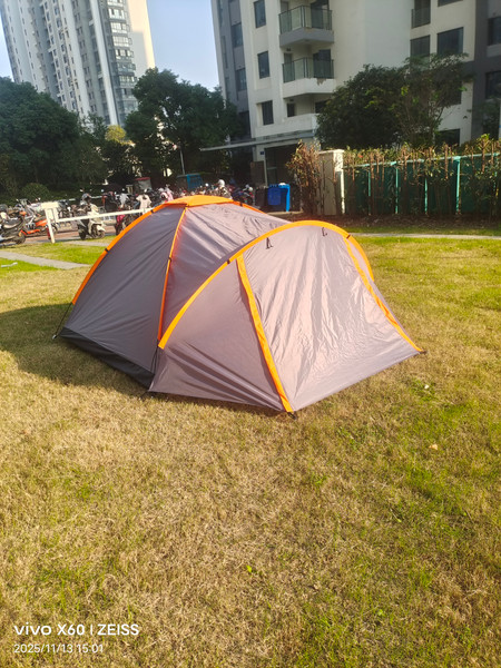 Изображение товара Палатка Sundays ZC-TT042-4 (темно-серый/оранжевый)