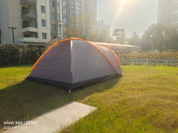 Изображение товара Палатка Sundays ZC-TT042-4 (темно-серый/оранжевый)