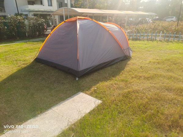 Изображение товара Палатка Sundays ZC-TT042-4 (темно-серый/оранжевый)