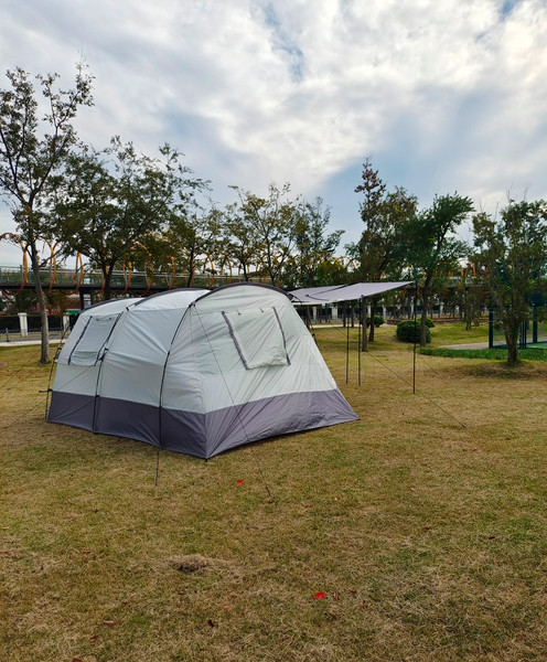 Изображение товара Палатка Lanyu 1123 (темно-серый/светло-серый)