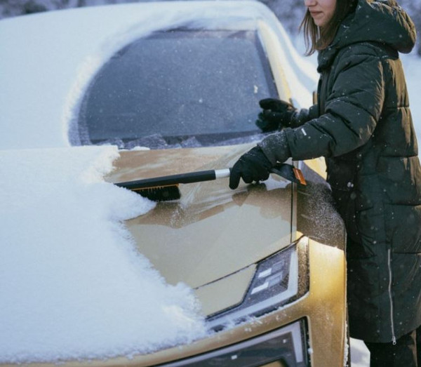 Изображение товара Щетка для автомобиля Fiskars Plus / 1078495