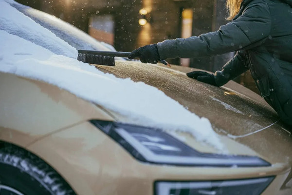 Изображение товара Щетка для автомобиля Fiskars Plus / 1078496