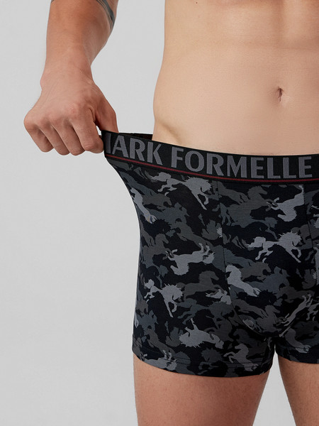 Изображение товара Комплект мужских трусов Mark Formelle 411228-2 (р.90-100, лошади на черном/черный)