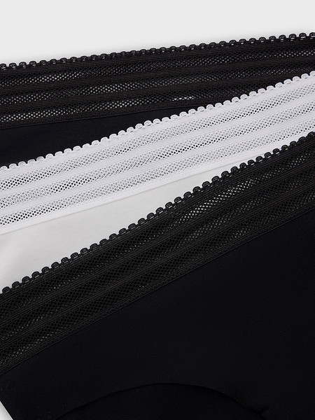 Изображение товара Комплект женских трусов Mark Formelle 412633-3 (р.102, белый-1)