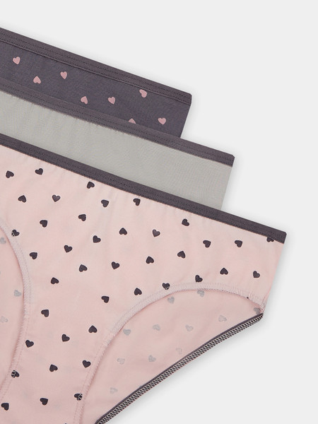 Изображение товара Комплект трусов детских Mark Formelle 417742-3 (р.92/98-52, сердечки на нежно-розовом)