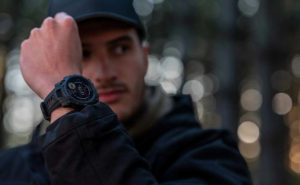 Изображение товара Умные часы Garmin Instinct 3 Solar Tactical 50mm / 010-02935-50 (черный)