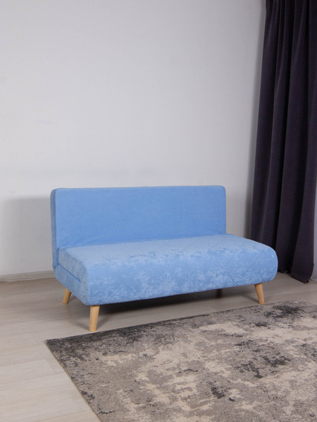 Изображение товара Диван DiArt Элли 1400 (велюр Sensey sky/ножки светлые)