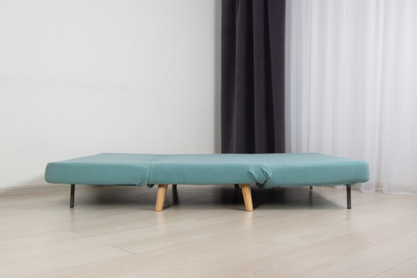 Изображение товара Диван DiArt Элли 1200 (велюр Selfie aquamarine/ножки светлые)