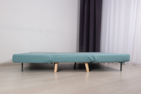 Изображение товара Диван DiArt Элли 1400  (велюр Selfie aquamarine/ножки светлые)