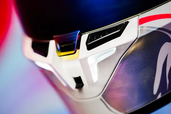 Изображение товара Мотошлем Shark Helmets Skwal i3 Replica Zarco GP DE FCE / HE0850E-WVB-XL (XL, белый/фиолетовый/синий)