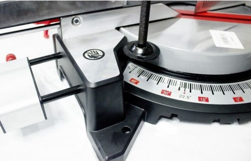 Изображение товара Торцовочная пила Felisatti FT5005