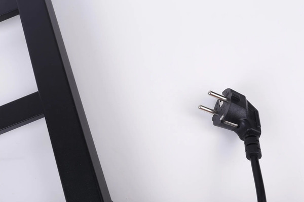 Изображение товара Полотенцесушитель электрический Wellerein LD0103 (50x80, черный)