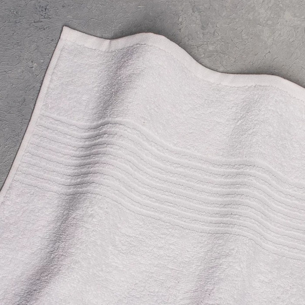 Изображение товара Набор полотенец ЦУМ 1947 Махра 70x140 370г (2шт, белый)