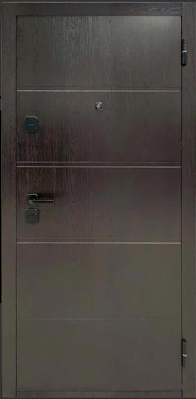 Изображение товара Входная дверь Форпост Стандарт 96x205 (правая, темный орех/белое дерево)