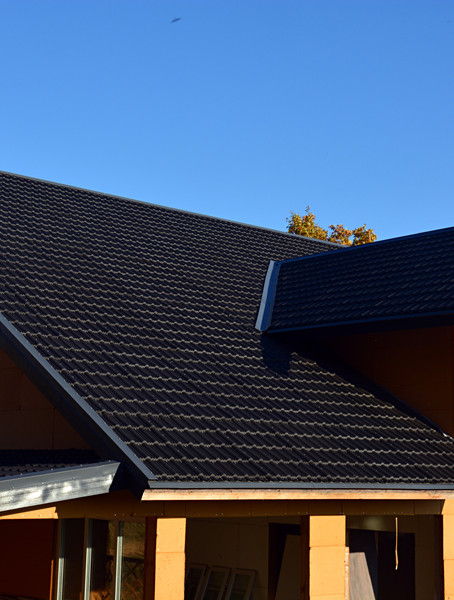 Изображение товара Лист кровельный SLAVDAH Полимерный 790x1050x3 4.977м.кв. (глубокий черный)