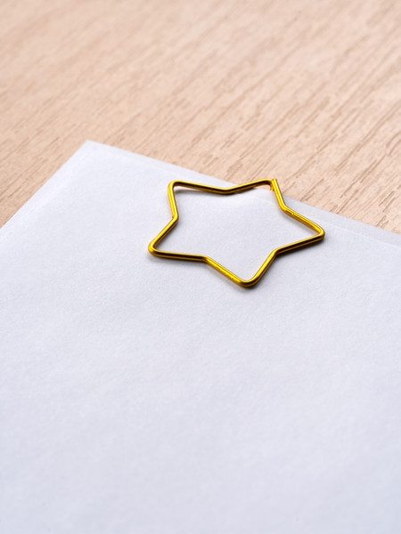 Изображение товара Скрепки Globus Звездочка / С30-12ЗДЗ (12шт, золотой)