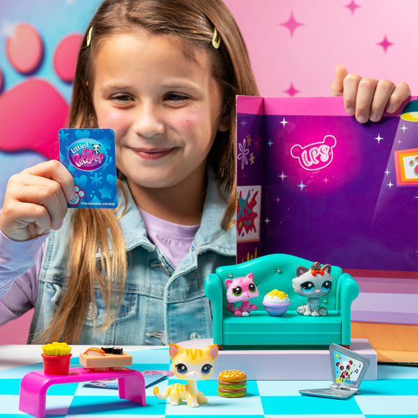 Изображение товара Игровой набор Hasbro Littlest Pet Shop Обед с друзьями / 00636_LPS