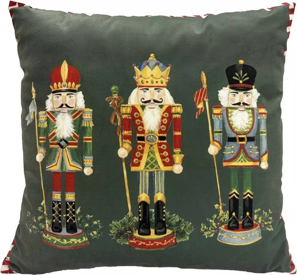 Изображение товара Чехол на подушку Arya Three Nutcrackers / 8680943258748 (зеленый)