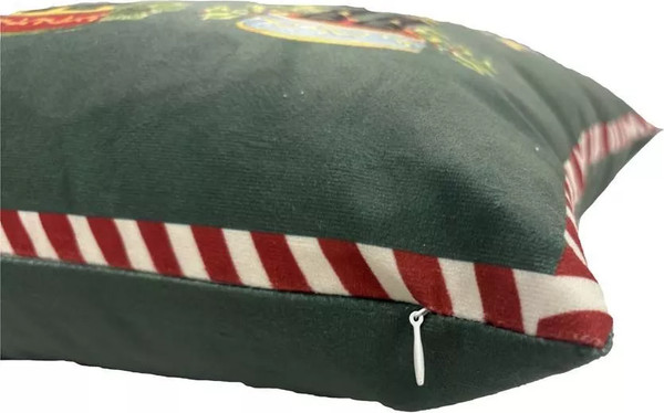 Изображение товара Чехол на подушку Arya Three Nutcrackers / 8680943258748 (зеленый)