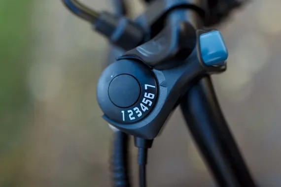 Изображение товара Электровелосипед AVM Grand 26 (серый)