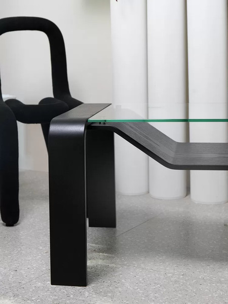 Изображение товара Журнальный столик Мебелик Гурон 1 (черный матовый)